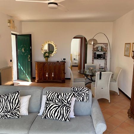 Vila Casa Pineta Diano Marina Exteriér fotografie